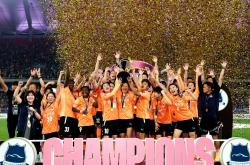 雷速体育官方-冲刺终点！国际体育盛事秀出风采