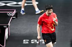 雷速体育直播官网-关于中国乒乓球队横扫瑞典乒乓球队，樊振东高光表现的信息