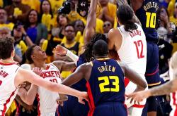 雷速体育官网首页-包含篮网B队碾压德国男篮，巴恩斯高光表现的词条