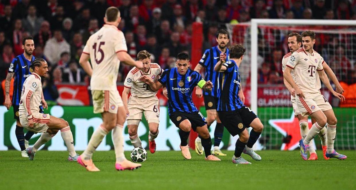 瓦伦西亚神奇逆转晋级,将对阵尤文图斯 瓦伦西亚神奇逆转晋级,将对阵尤文图斯