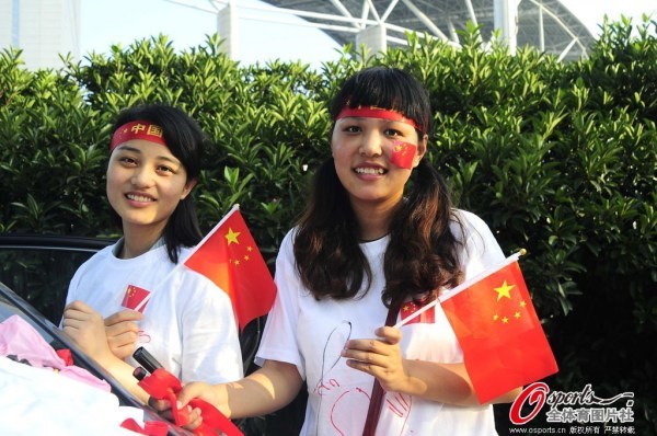 实力球队实现逆袭,赢得球迷掌声 实力球队实现逆袭,赢得球迷掌声