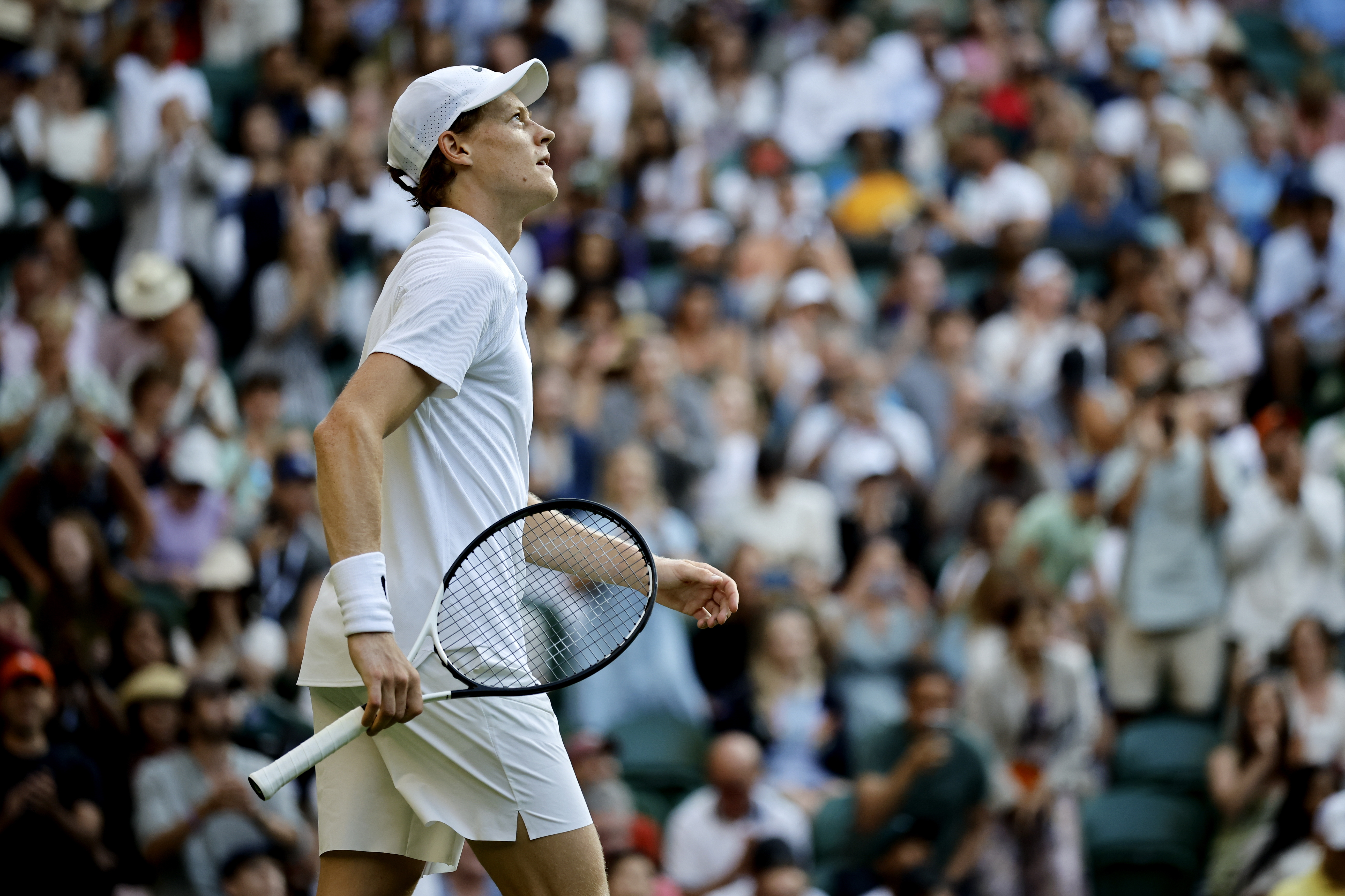 关于网球热度飙升,网友热议不断的信息 关于网球热度飙升,网友热议不断的信息