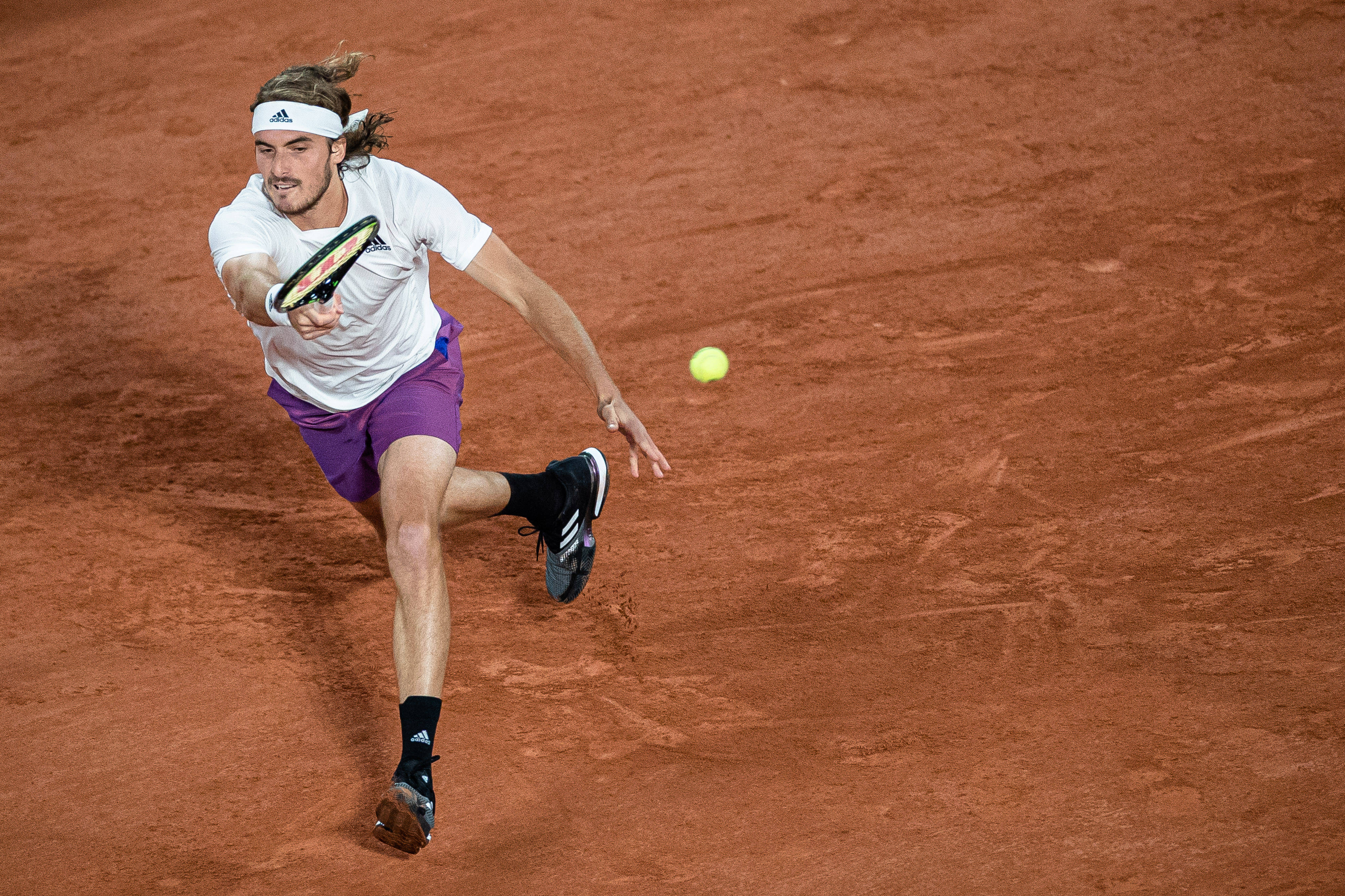 法网碾压ATP总决赛,西西帕斯刷新纪录的简单介绍 法网碾压ATP总决赛,西西帕斯刷新纪录的简单介绍