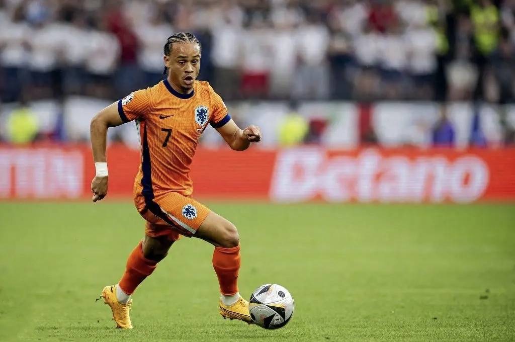 莱比锡红牛轻取曼联,奥亚尔萨瓦尔关键制胜 莱比锡红牛轻取曼联,奥亚尔萨瓦尔关键制胜